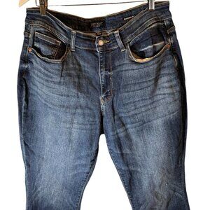 Judy Blue Boyfriend Fit High Rise Jeans Women"s Size 16W  Light Wash Denim